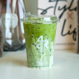 มัทฉะ ลาเต้ เย็น