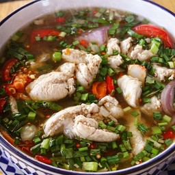 ต้มยำไก่น้ำใส ชาม