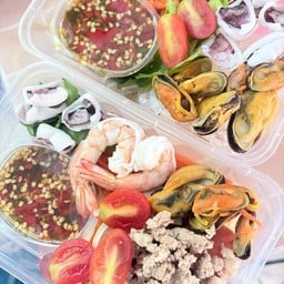 Yum E’Pe ( ยำอีเป )