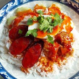 ข้าวหมูแดง