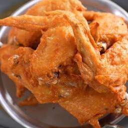 ปีกไก่ทอด