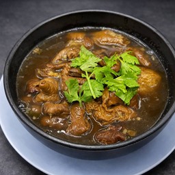 ไส้หมูพะโล้ต้ม