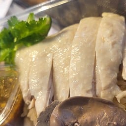 เจ้าจอม ข้าวมันไก่ สาขาคลองห้า สาขา2