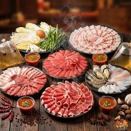 ชุดจัมโบ้