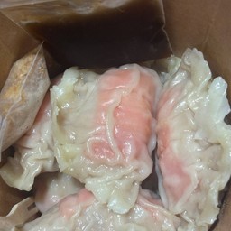 เกี๊ยวกลม Gyu-Glom