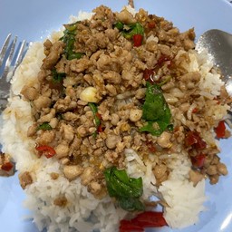 ข้าวไก่ย่าง หมูย่าง กระเพราะไก่,หมู,หมึก,กุ้ง