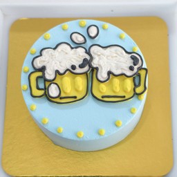 เค้กวันเกิด (วิปครีม) เค้กช็อคไซส์1/4 P แก้วเบียร์ พื้นฟ้า