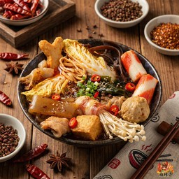 หมาล่าผัดแห้งหมู ทอปปิ้ง7อย่าง ปรุงสำเร็จ