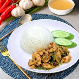 กะเพรา อกไก่คลีน ผสมกุ้ง ผัดน้ำ