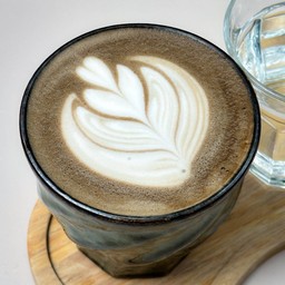 โฮจิฉะ (เข้ม)