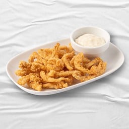 หมึกทอดกรอบ พร้อมดิปปิ้งทาร์ทาร์