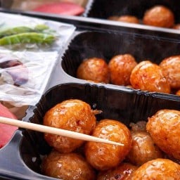 ไส้กรอกอีสาน 100% หน้า 7-Eleven สาขาหนองประทีป