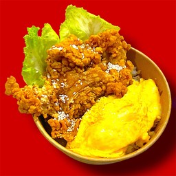 ข้าวไข่ม้วน ไก่กรอบซอสน้ำปลา