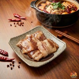 หมูสามชั้นหมักพริกไทยดำ