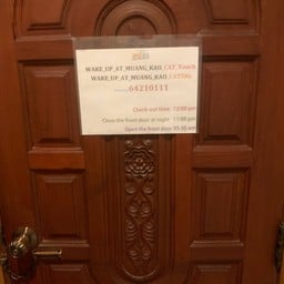 Wake Up At Muangkao Boutique Hotel