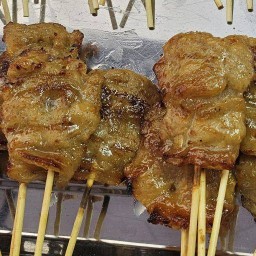 หมูปิ้งหน้าเซเว่น