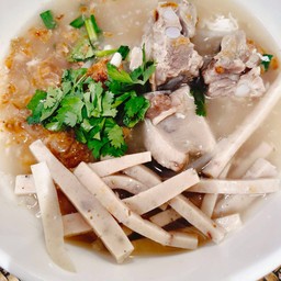 ก๋วยจั๊บญวน