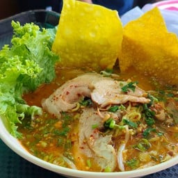 เบสแซลมอนก๋วยเตี๋ยวปลาแซลมอน