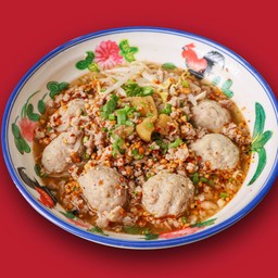 ก๋วยเตี๋ยวกระหน่ำเด้ง สูตรเจ๊เง็ก