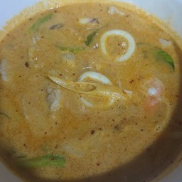 ต้มยำทะเล น้ำข้น(กุ้ง ปลาหมึก)