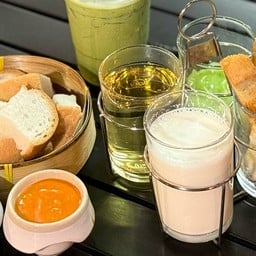 ติดเต้า (ปังปิ้ง -นมสด)