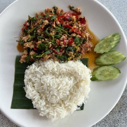 ข้าวกะเพราหมูสับ