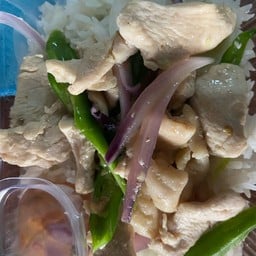 ข้าวผัดพริกสดไก่