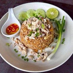 ข้าวผัดปู