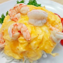 พี่ไนซ์ ข้าวไข่เจียว / ไข่ข้น สะเดียง มาร์เก็ต