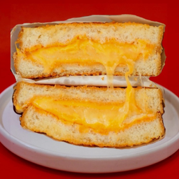 Signature Triple Cheese Sandwich - ซิกเนเจอร์ ทริปเปิ้ลชีส แซนด์วิช