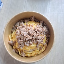 ข้าวไข่ข้นหมูสับ