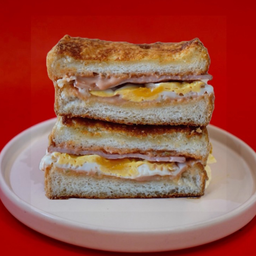 Ham and Egg Parm Cheese Sandwich - พาร์มชีส แซนด์วิช แฮม และไข่