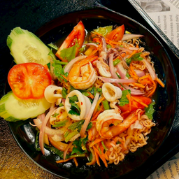 ยำมาม่าทะเล