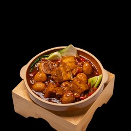 หมูสามชั้นตุ๋นน้ำแดงหูหนาน