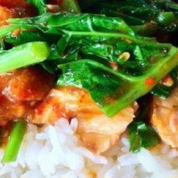 คะน้าหมูกรอบราดข้าว