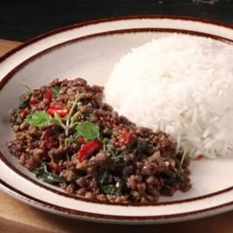 เด็กอ้วนกะเพราพ่นไฟ ‎حلال ซอยลาดพร้าว 122