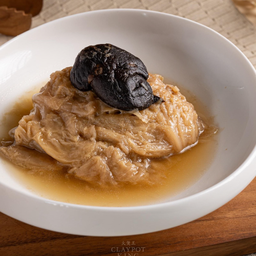 กะหล่ำปลีตุ๋นเห็ดหอม(E07)