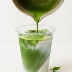 Yutaka Matcha ในเมือง