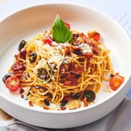 สปาเกตตี้ผัดพริกแห้ง