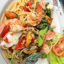 สปาเก๊ตตี้ขี้เมาทะเล