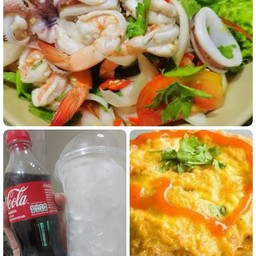 ยำทะเลxข้าวไข่เจียวxโค้ก&น้ำแข็ง
