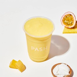 Tropical Smoothie (สับปะรด เสาวรส มะม่วง มะพร้าว สมูทตี้)