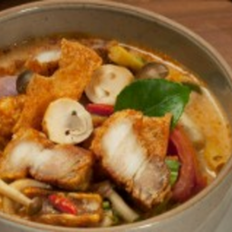 ต้มยำหมูกรอบ