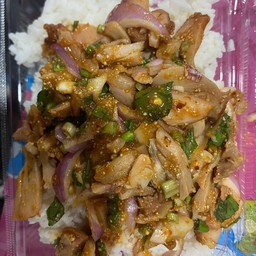 อาหารตามสั่ง ข้าวไก่ย่างหมูย่าง ,ลาบ,น้ำตก ByBell