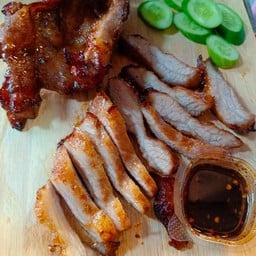 คอหมูย่าง(คอแท้) ขีดละ 100