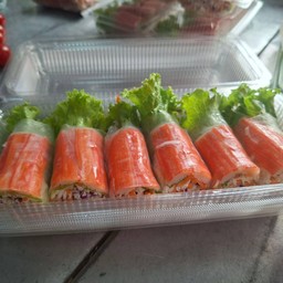 สลัดโรลปูอัด