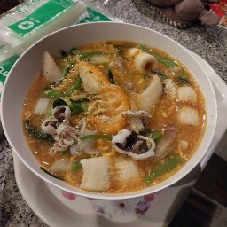 ลองเบิ่งสุกี้