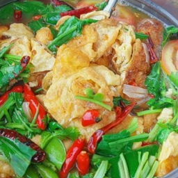 ต้มยำไข่เจียว