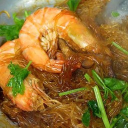 กุ้งอบวุ้นเส้น