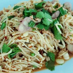 ลาบเห็ดเข็มทอง